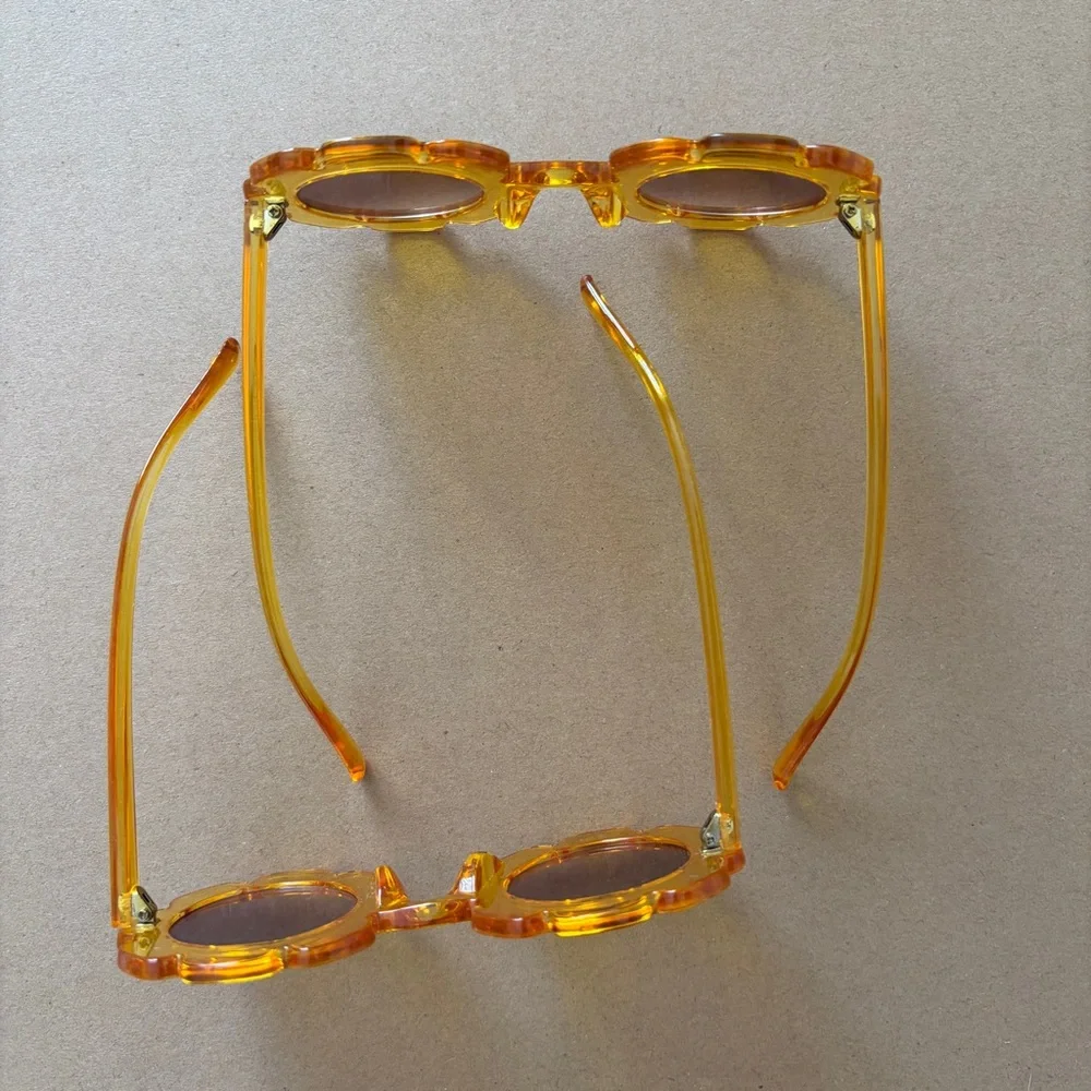 2 pair youth Yellow Flower-Shaped Sunglasses